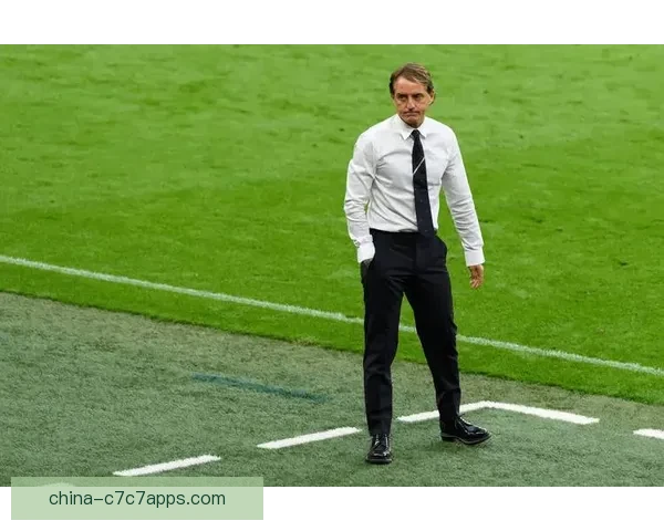 曼奇尼里程碑罗马300场荣耀